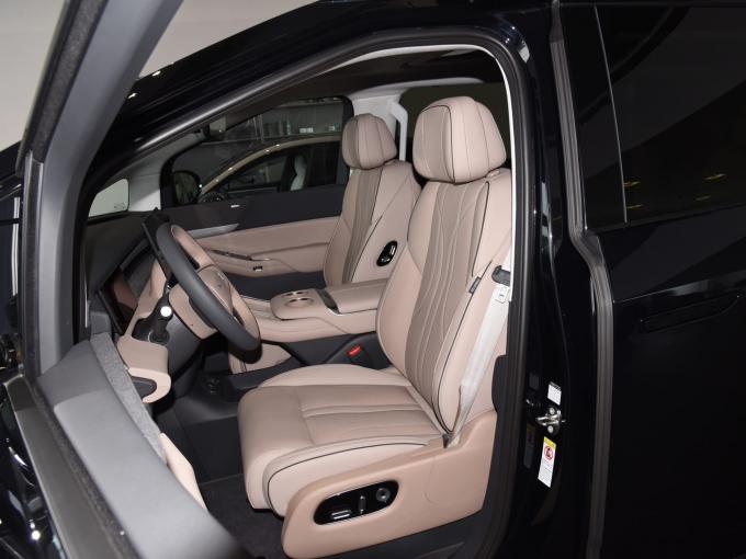 Customized Intelligent Technology Adult Personal 5 Door 7 Seat Xpeng X9 MPV 650Km EV Car 2