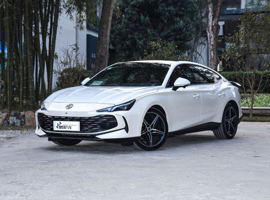 138Kw 1.5T Auto Sedan MG7 High Speed Gas And Petrol  Cars