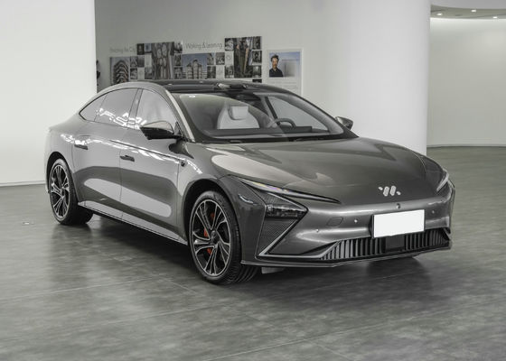 Smart Sport Automotive IM Electric Car IM L7 675Km EV Sedan 2023 New Car