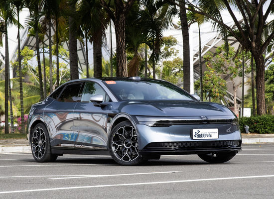 OEM Export Luxury Chinese High Quality Zeekr Electric Car 007 Pure Electric Vehicle Sedan New Car